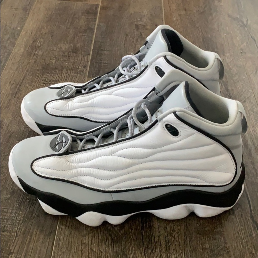 Jordan Pro Strong ( white/grey)